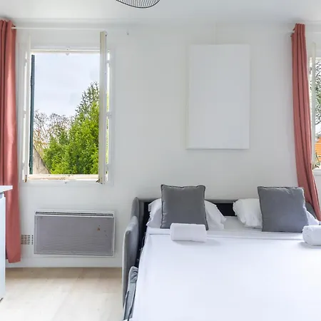 Spacious 1-bedroom For 4, 15 Min From Gare De Lyon, 3-star Comfort * Charenton-le-Pont
